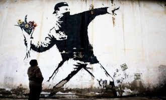 Banksy rrezikon të humbasë të drejtat për punët e tij për shkak të anonimitetit