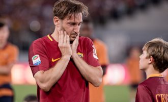 Pas nëntë muajsh në koma, vajza zgjohet kur dëgjon zërin e Tottit