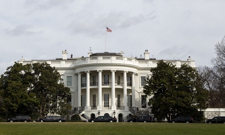 Vazhdon takimi në Uashington – pritet nënshkrim i marrëveshjeve nën prezencën e Trump-it