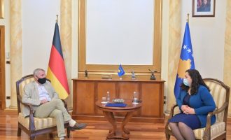 Osmani takon ambasadorin Rohde, për nder të ditës së Bashkimit të Gjermanisë