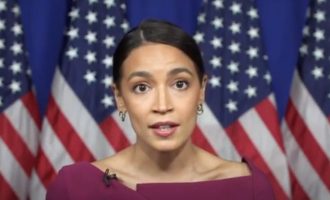Alexandria Ocasio – Cortez kritikon Trumpin që e ka e quajtur AOC