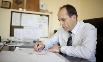 Shala i shkruan Lajçakut: Serbia ta heq Kosovën nga Kushtetuta e saj