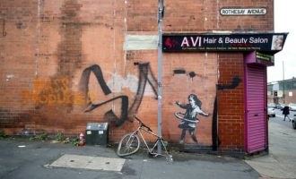 Banksy konfirmon që murali në Nottingham është i tij