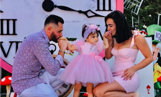 Xhensila Myrtezaj, duart drejt Zotit me emrin e Ajkës