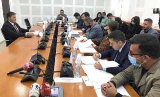 Një euro ari – Arsyetohet shitja e tokave nga AKP