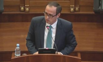 Hoti thotë se kërkesa e Kurtit lidhur me seancën për dialog është shtruar gabimisht