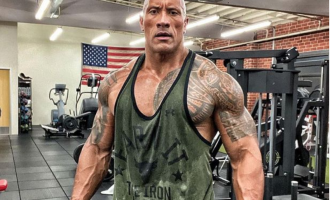 Dwayne Johnson habit adhuruesit me foton e fëmijërisë