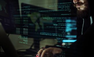 Hakerët iranian “sulmojnë” votuesit në Amerikë