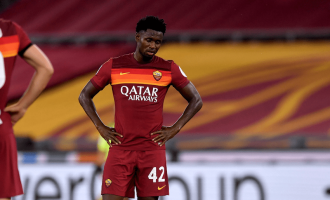 Një lojtar te Roma me Covid-19