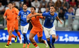 Italia ndanë pikët me Holandën