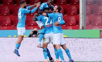 Roma zhgënjen, fitojnë Arsenal dhe Napoli