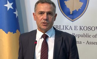 Isufi: Largimi i pikës për njohje në Uashington ishte gabimi i delegacionit kosovar