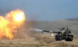 Azerbajxhani shkatërron një kazermë të ushtrisë armene