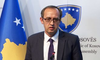 Hoti tregon pse nuk do t’u kompensohen paratë atyre që kanë mbi 10 mijë euro në Trust