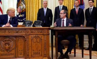 Trump i shkruan Hotit: Do të vazhdojmë të forcojmë lidhjen me Kosovën