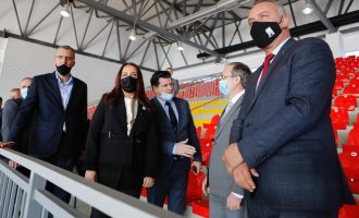 Në Deçan përurohet palestra me vlerë dy milionë euro