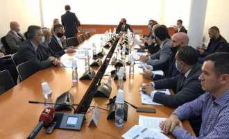 Mungon Hykmete Bajrami, ​dështon shqyrtimi i raportit vjetor të auditimit