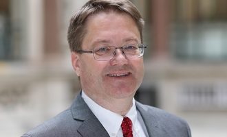 Ambasadori britanik: Përfshirja e SHBA-ve në Dialog ishte pozitive