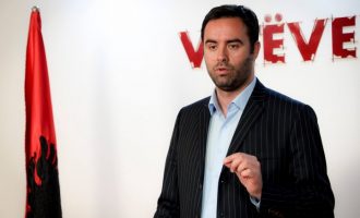 “Përçaj e sundo” është metoda e Thaçit sipas Konjufcës