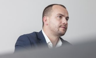 Kastrati: VV po bllokon reformat në Arsim