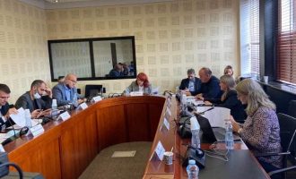 Propozohet që në komisionin hetimor për hidrocentrale të ftohet Mustafa e Kusari-Lila