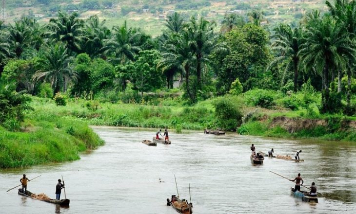 Nga aksidentet me varka, kanë vdekur më shumë se 70 persona në Republikën Demoktratike të Kongos