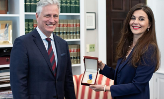 Kosova dorëzon medaljen “Urdhri i Lirisë” në Shtëpinë e Bardhë