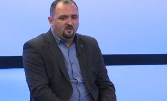 Lamih Balaj nga sindikata e Telekomit, pas bllokimit të xhirollogarive: Greva, nuk përjashtohen as protestat