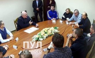 Lukashenko takon kundërshtarët e tij politikë të cilët i burgosi