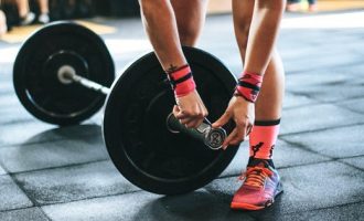 Të gjitha ushqimet që nuk duhet të hani pas një sesioni ushtrimesh