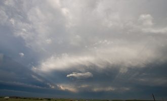 Edhe sot moti i vranët dhe me reshje shiu