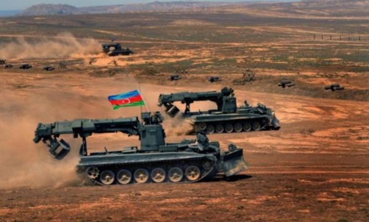 Azerbajxhani avancon në Nagorno – Karabakh, merr qytetin Jabrayil