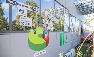 PSD me aksion simbolik: “Parja shkon te parja”