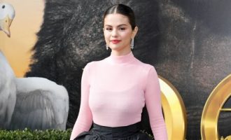 Selena Gomez do të jetë producente dhe aktore e një filmi horror që ka për subjekt botën e modës