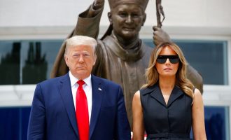 Trump dhe Melania rezultojnë pozitivë me Covid-19