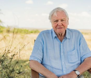 David Attenborough i zemëruar me kompaninë e vajit të kanabisit që pretendon të jetë e tij