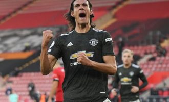 Manchester United përmbys Southampton, fiton në fund