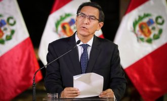 Shkarkohet presidenti i Perusë