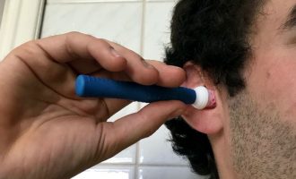 Dylli i veshëve mund të tregojë nivelin e stresit tuaj