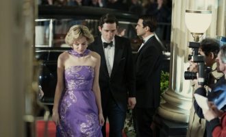 Seriali The Crown kritikohet ashpër nga ish sekretari i shtypit të Pallatit Mbretëror Buckingham