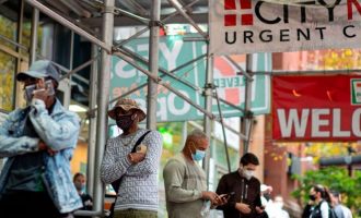 New York ndërmerr masa të reja për frenimin e pandemisë Covid