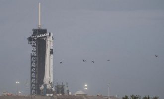 Nasa Space X bëhet gati për dërgimin e katër astronautëve në hapsirë