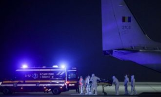 Doktori heroik romun dërgohet për trajtim në Belgjikë pasi shpëtoi pacientët nga zjarri