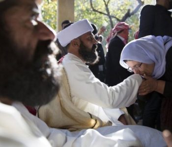 Irak: Komuniteti Yazidi zgjedh udhëheqësin e tyre të ri shpirtëror