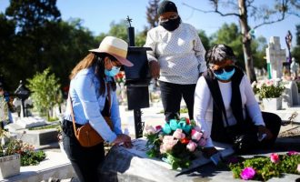 Meksika tejkalon numrin prej 100,000 vdekjes nga Covid