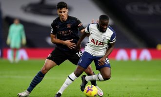 Mbyllet pjesa e parë, Tottenham në epërsi ndaj City-t