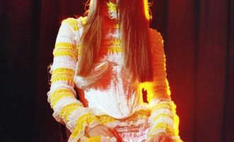 Një zine e re e modës po mbledh fonde për komunitetin trans në Hungari