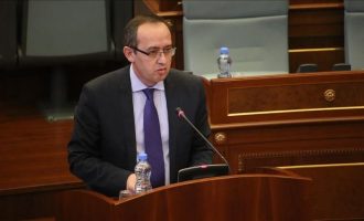 Avdullah Hoti sot në dy interpelanca