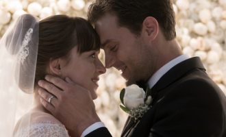 Aktorët protagonistë të filmit erotik akuzohen se kanë një fëmijë së bashku