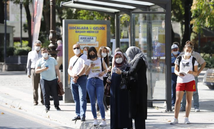 Turqia raporton 161 viktima nga Covid-19 në 24 orët e fundit
